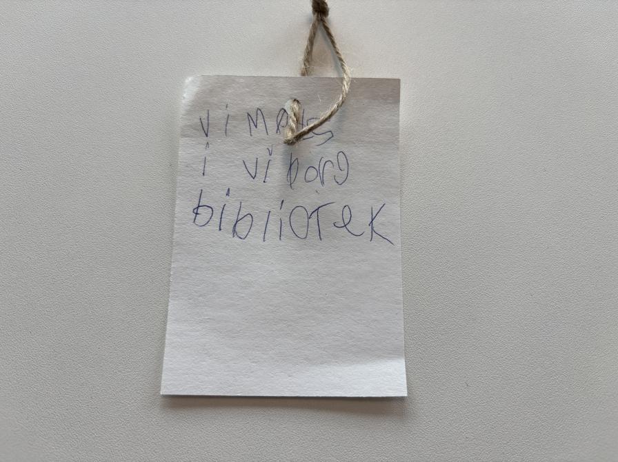 Seddel med opfordring til at mødes på Viborg Bibliotekerne